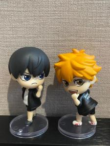 TOMY Volleyball Boy Turning around Greeting Figurine Shadow Mountain Flying Bear Desktop Decoration PVC Material Anime Themed