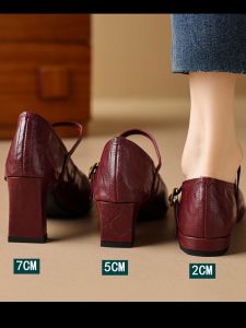 วินเทจ สไตล์ฝรั่งเศส รองเท้าส้นสูง นุ่ม หนัง หนังแกะ ผู้หญิง รองเท้าเดี่ยวรองเท้าแมรี่เจนสีแดงห้าความสูงที่แตกต่างกัน