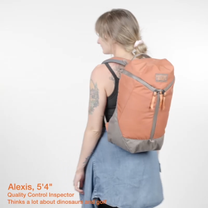 Mystery Ranch Catalyst 18L กระเป๋าเป้ 3 ซิปเข้าถึงสัมภาระได้ง่าย มีช่องใส่แล็ปท็อป 15" ใช้งานประจำวันและเอาต์ดอร์