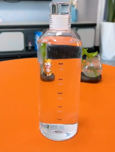 Botol Minum Olahraga Aesthetic 500ml & 700ml: Pilihan Terbaik untuk Anda