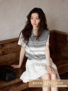 Korean Style Niche Fake Double Layer Half Zipper Grey White Stripe Knit Shirt