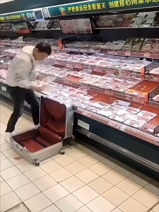 【ลด 60%】กระเป๋าล้อลากจ่ายตลาด 2 in 1 ✨ พับบางสุดในตลาด! | กระเป๋าสะพาย+ลากล้อได้ ผ้า 600D ทนทาน รับน้ำหนัก 30kg ส่งฟรีจากกรุงเทพฯ