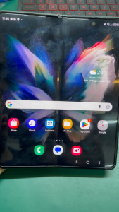 Used OEM LCD Screen Assembly For Samsung Galaxy Z Fold 3 SM-F926