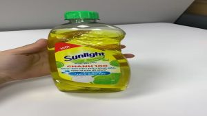 Nước rửa bát Sunlight chanh 100 chai 400g