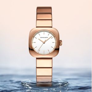 Summer 2026 Womens Minimalist Style Quartz Watch Butterfly Buckle Design Versatile Business Sporty Fashion Accessory