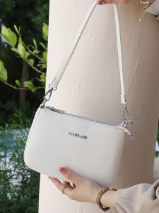 กระเป๋าสะพายข้างผู้หญิง กระเป๋าสี่เหลี่ยมเล็กแบบเรียบง่าย ความจุขนาดใหญ่ กระเป๋าสะพายไหล่เดียวสำหรับการเดินทางไปทำงานในฤดูใบไม้ร่วงและฤดูหนาว