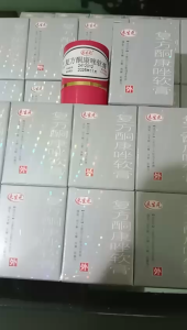 Kem bôi nấm ngứanấm da đầu hắc lào lang ben lọ đỏ(đ re)