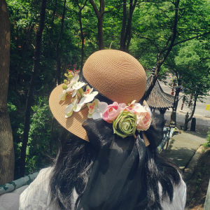 Elegant Floral Decorated Straw Hat Womens Summer Sunshade Beach Bucket Hat Black Sash Versatile Wide Brim Hat for Outings