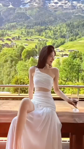 Đầm Maxi Lệch Vai Khoét Eo Xếp Ly Lạ Mắt TIBU Váy Nữ Dáng Dài Hở Lưng Ôm Body Cực Tôn Dáng Sang Chảnh Đi Biển Tiệc Xinh