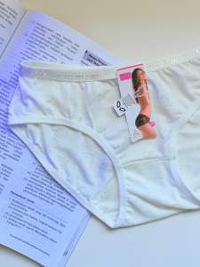 Ice Silk Seamless Panties Ladies Summer Ultra-Thin Nude Sense Quick-Drying Mask Pants 3D Peach无痕内裤