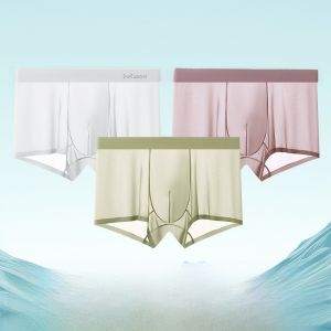 MiiOW | กางเกงบ็อกเซอร์ชายผ้าไหมน้ำแข็งไร้ตะเข็บบางฤดูร้อน 2025 ทรงสี่เหลี่ยมโปร่งสบาย กางเกงขาสั้นทรงสามเหลี่ยมสำหรับผู้ชาย