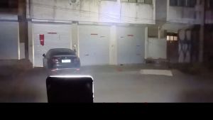 ไฟฟลัดไลท์ LED ทรงสี่เหลี่ยม 21V มหัศจรรย์ 90 ° ไฟไฟชาร์จยูเอสบีทำงาน สว่าน แบต