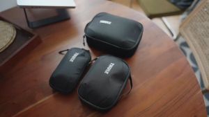 Túi phụ kiện công nghệ đựng pin sạc dự phòng điện thoại cáp sạc usb tai nghe Thule Subterra PowerShuttle