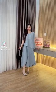 Chân váy phồng chất thun lò xo dập ly thiết kế lưng chun co giãn tốt và có túi tiện lợi - 55Kg.Linh