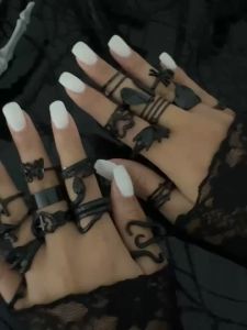Ingemark 20 Pcs/Set Gothic Black Spider Butterfly Snake Shape Open Rings Women Trend Creative Star Heart Rings Halloween Jewelry