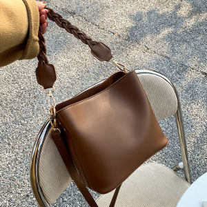Elegant Womens Mini Bucket Bag Crossbody Shoulder Bag Versatile Retro Style Spring Summer Fashion Soft PU Leather Pure Color