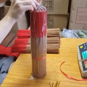 【Buy 3 Get 4】1600PCS Smokeless Natural Joss Sticks Buddha Incense Stick Temple Incense Stick Sandalwood Burner Holder Joss Stick 香拜神 少烟檀香 拜神香 佛香