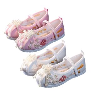 Princess Style Embroidered Shoes for Girls Casual Versatile Ancient Chinese Costume Hanfu Footwear Cotton Lined Slip-On round Toe