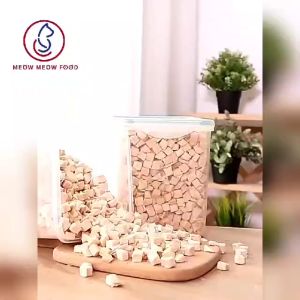 Freeze Dried SUPER BOOSTER Cat Chicken Cube 650g / Beku Kering SUPER BOOSTER Kiub Ayam Kucing 650g