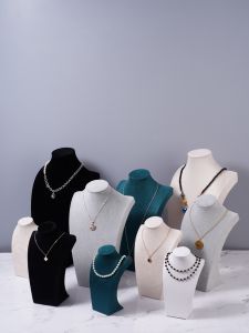Flannel Necklace Display Stand Portrait Model Jewelry Rack Necklace Neck Mold Counter Display Props Necklace Stand