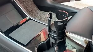 Cup Holder Expander for Car  2 in 1 Car Cup Holder Extender 360° Rotating All Purpose Car Cup with Adjustable Base Suitable for Large Water Cups and Drinks