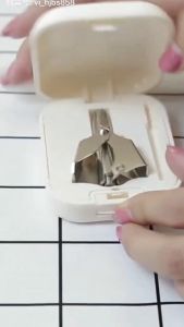 Dụng cụ cắt tỉa lông mũi tiện lợi Skmei