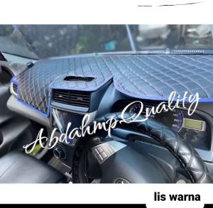 Cover Alas Pelindung Dashboard Mobil Mobilio 2017-2023 Bahan Kulit Motif Wajik Variasi reqwest