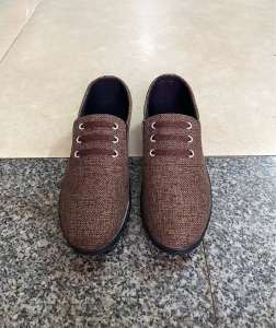 Giày lười vãi nam mẫu mới..kiểu dáng đẹp..size từ 38-43..mang rất êm chân