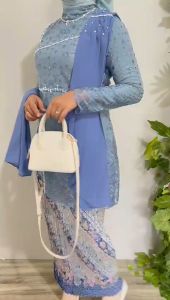 SATU SET KEBAYA WISUDA ELEGAN MEWAH FREE SELENDANG KEBAYA MODERN KONDANGAN MEWAH TERLARIS 2025