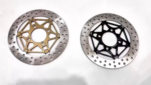 Đĩa Thắng Xe Máy ATR V3 220mm 4 Lổ Mẫu Đĩa Sống Lắp Được Mọi Dòng Xe Máy