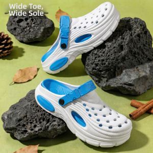 Wide and Comfortable Mens Sandals Summer