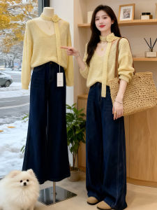 Shalldoer | Cozy Loose Floral V-Neck Yellow Knit Sweater