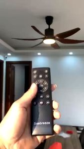 Quạt trần 5 cánh có điều khiển từ xatiết kiệm điện độ bền cao với lõi đồng của động cơ