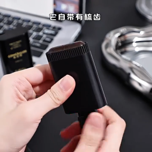 Long-lasting Waterproof Sweatproof Hair Dye Stick Natural Toothed Comb Covers Gray Hair No Smudge  Fading Effect 染发棒 20g