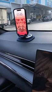 Pemegang Ponsel Mobil J3 Bahan Silicone Stand Dashboard 360° Rotasi