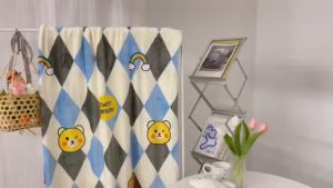 Chăn Tuyết Nhung Sữa - Chăn Tuyết Nỉ Nhung - Mền Đắp Văn Phòng Mềm Mịn Không Sổ Không Rụng Lông Kích Thước 2m x 2m3