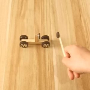 DIY เทคโนโลยี สร้างขนาดเล็ก รถวัสดุ Stem Repulsion ฟิสิกส์วิทยาศาสตร์ ฟิลเลอร์ สีเดียวกับเล่น ขนาดเล็กรถแม่เหล็ก