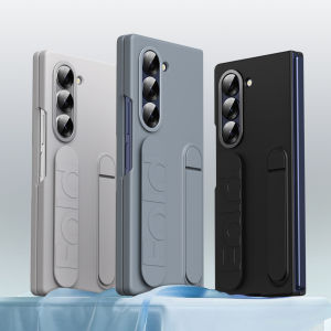 สายคล้องมือแบบยืดหยุ่นสำหรับเคส Z Fold 3 4 5 6 7 แบบตั้งได้ สัมผัสเรียบเนียน เคส Samsung Galaxy Z Fold 7 ปกป้องกล้อง ป้องกันการตก เคสโทรศัพท์พีซีแข็งทนทานพร้อมขอบยกสูง