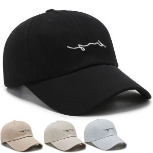 Mens and Womens Trendy Spring/Summer Korean Couple Baseball Cap Duckbill Cap Retro Fashion Outdoor Sports Baseball Cap