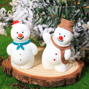 YESPERY Cute Christmas Mini Snowman Figurine DIY Miniature Snowman Statue Micro Landscape Dollhouse Desktop Christmas Decoration