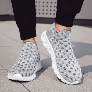 2025 lỏng Giày thể thao thoáng khí nam Giày thường nhẹ trượt trên ngoài trời cho Nam Giày đi bộ chống trượt Giày thể thao nam 46 47 48