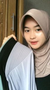 Jilbab Terbaru: Hijab Kekinian & Kerudung Khimar Bergo Instan