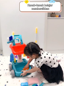 12PCS Cleaning Toy Kids Pretend Play Set Children Playing House Mopping Brooms Dustpans Mini Set
