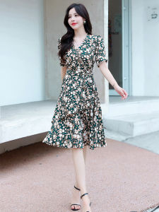 French Floral Skirt & Slimming High Waist Chiffon Midi Dress: Spring Summer 2025 Trends