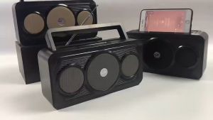 LP-V20 Outdoor multifunctional radio sound system wireless stereo woofer bass BT speaker portable big sound wireless speaker FM