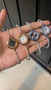 Jam Tangan Serut Wanita Bulat Jam Tangan Wanita Quartz dengan Strap RANTAI SERUT