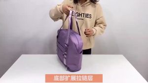 กระเป่าเดินทางสะพายข้าง กระเป๋าทรงหมอน กระเป๋ากันน้ำ ขยายก้นได้ Fashion -- L13