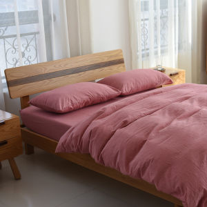 Simple Solid Color Four-Piece Bedding Set