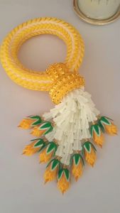 ไหว้พระพวงมาลัยสำหรับไหว้ผู้ใหญ่ พร้อมกล่องใส่อย่างดี