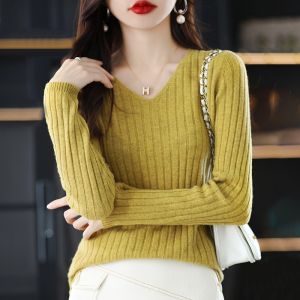 YUEXINYIRONG | Slim Fit V-Neck Warm Knitwear